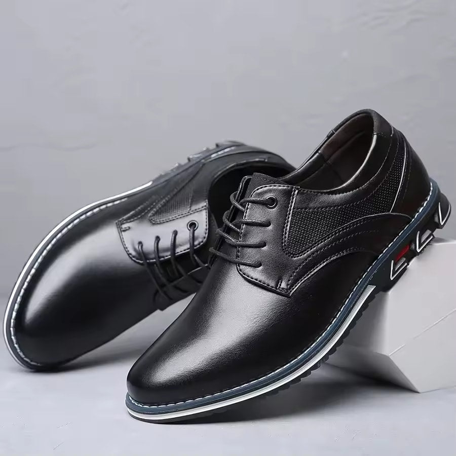Klassische Herrenschuhe