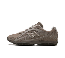 Baskets New Balance 204L 'Mushroom Arid Stone' Marron