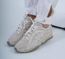 Baskets New Balance 204L 'Timberwolf' Off White